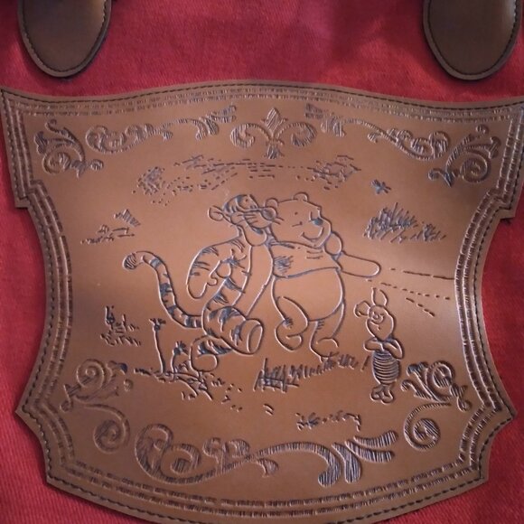 Winnie the Pooh and Tiger Plush Leather Purse (look at photos for call-out) - Picture 2 of 10